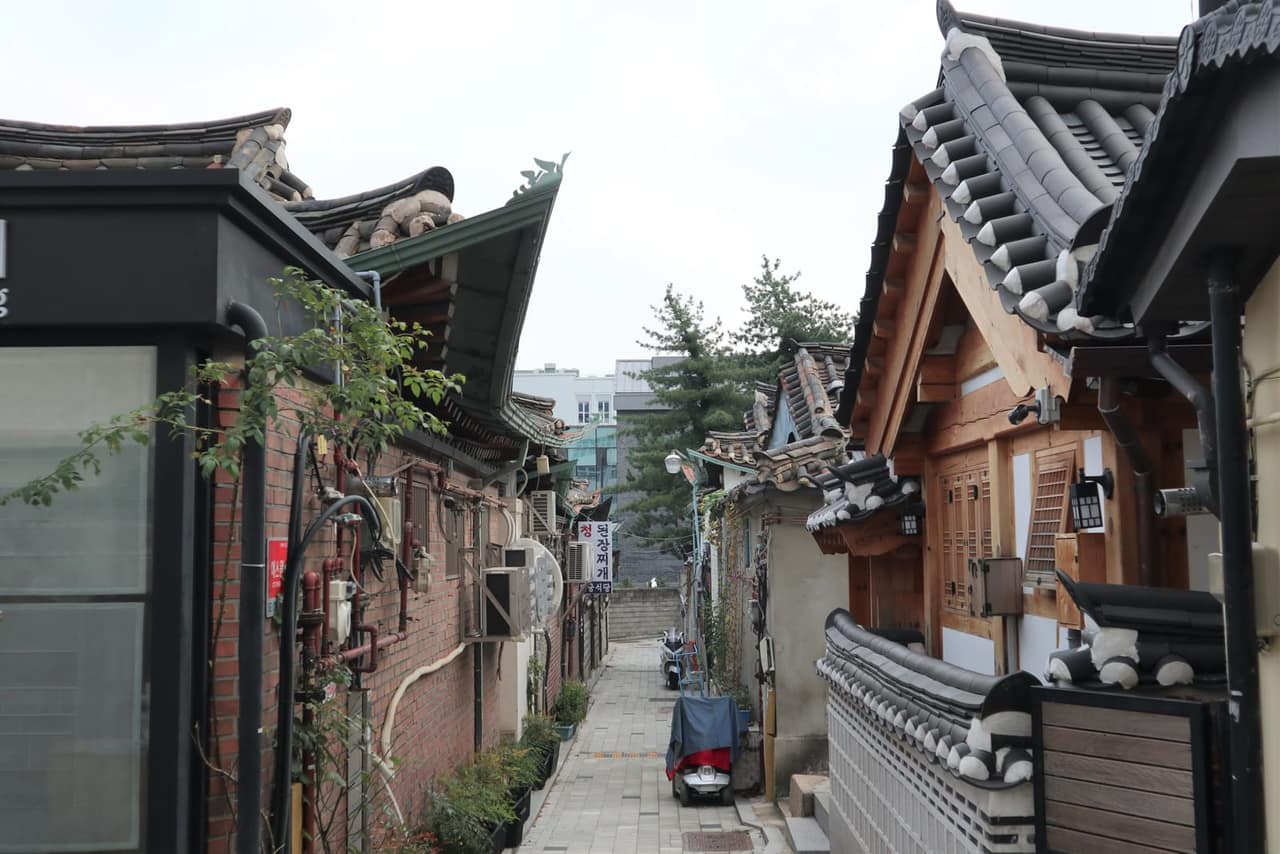 Hanok rooftops in Bukchon Hanok Village