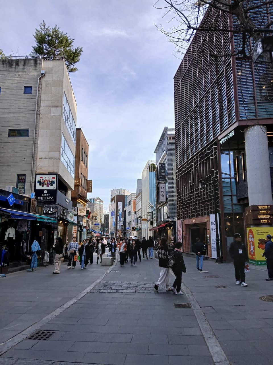 Insadong-gil street