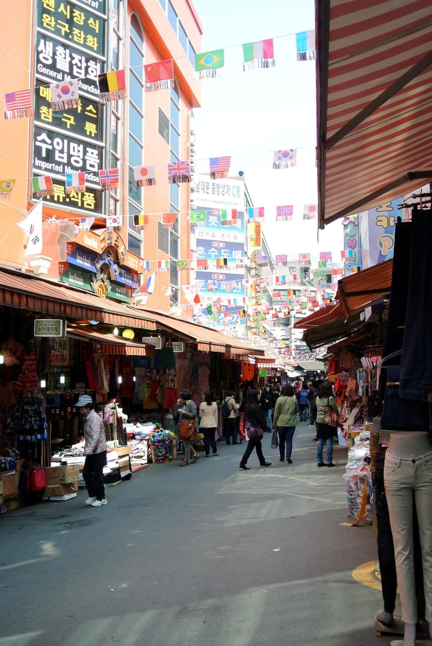 An alley in Namdaemun Market