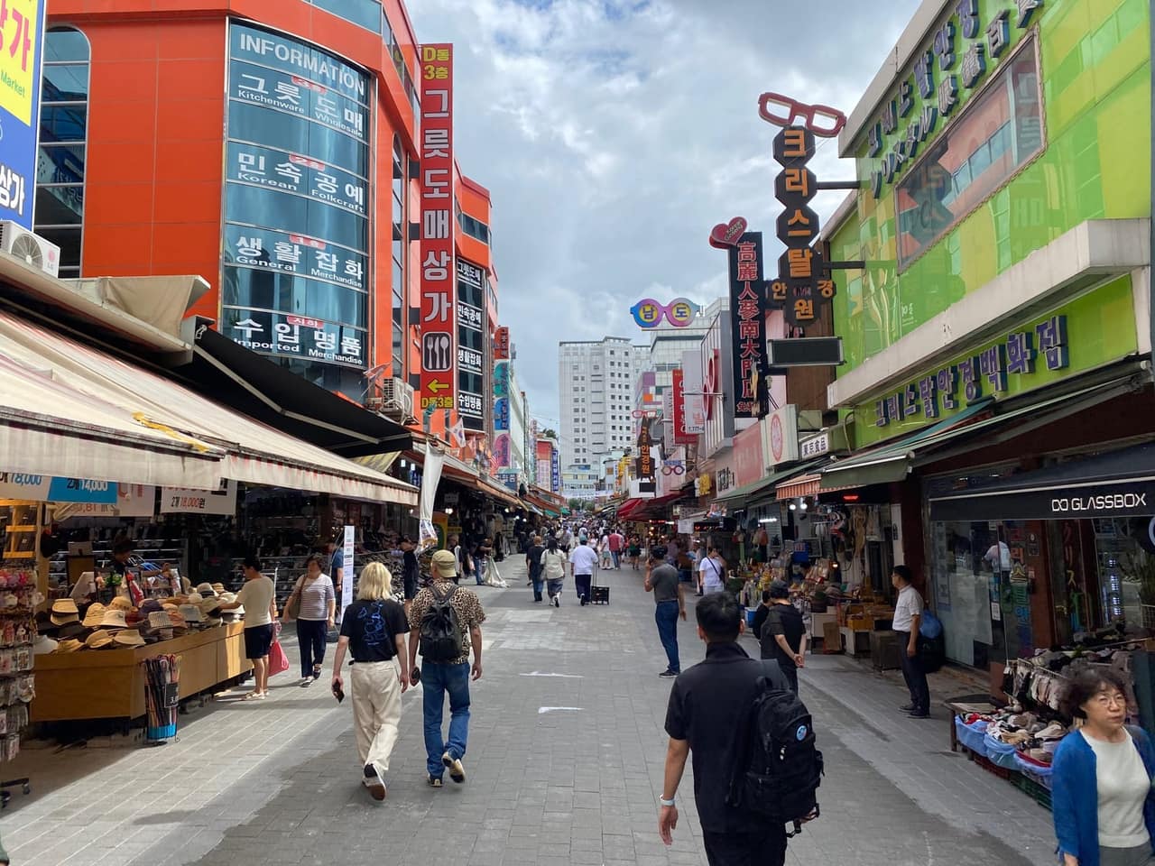 Another view of the Namdaemun Market shopping street
